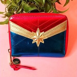 Loungefly Marvel Wallet New no tags 5.5"x4